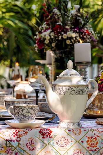 Shop Vigneto Blue Finest Premium Porcelain Liberty Pattern Embossed Tea Set Shop_Vigneto_Blue Finest Premium Porcelain Liberty Pattern Embossed Tea Set