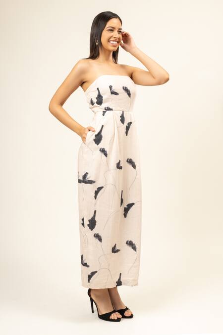 Buy Doodlage Cream Linen Off-shoulder Brushstroke Flora Strapless Dress Online at Aza Fashions Buy_Doodlage_Cream Linen Off-shoulder Brushstroke Flora Strapless Dress _Online_at_Aza_Fashions