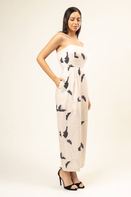 Shop Doodlage Cream Linen Off-shoulder Brushstroke Flora Strapless Dress Online at Aza Fashions Shop_Doodlage_Cream Linen Off-shoulder Brushstroke Flora Strapless Dress _Online_at_Aza_Fashions