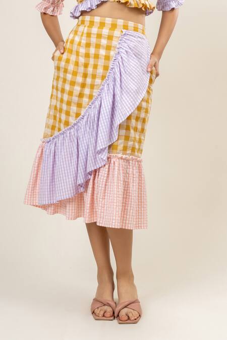 Buy_Doodlage_Multi Color Upcycled Cotton Seersucker Checkered V Pattern Crop Top With Skirt_Online_at_Aza_Fashions