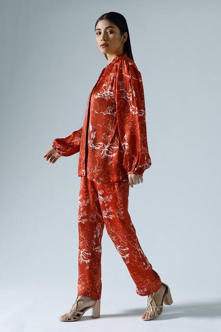 Buy_Klad_Red Satin Printed Abstract Floral Collar Shirt And Pant Co-ord Set_Online_at_Aza_Fashions