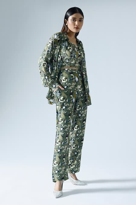 KLAD Green Crepe Printed Abstract Geometric Collar Shirt And Pant Co-ord Set 