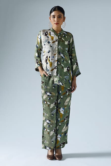 KLAD Green Satin Printed Abstract Floral Mandarin Shirt And Slit Pant Co-ord Set 