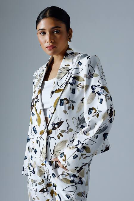 Shop_Klad_White Cotton Printed Abstract Geometric Notched Lapel Blazer_Online_at_Aza_Fashions