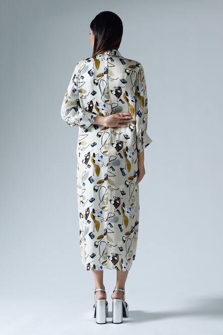 Shop Klad White Crepe Printed Abstract Floral Collar Cuffed Sleeve Dress at Aza Fashions Shop_Klad_White Crepe Printed Abstract Floral Collar Cuffed Sleeve Dress_at_Aza_Fashions