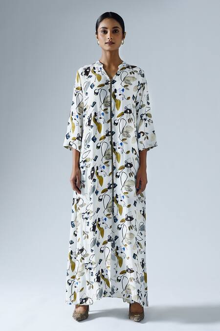 Klad_White Crepe Printed Floral Stand Collar Jacket Pant Set_Online_at_Aza_Fashions