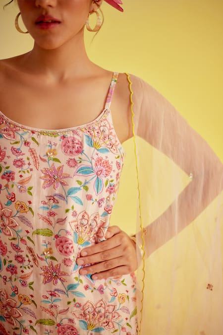 Buy Label Mansi Nagdev Pink Chanderi, Organza Embroidery Round Aabru Digital Print Kurta Sharara Set Online at Aza Fashions Buy_Label Mansi Nagdev_Pink Chanderi, Organza Embroidery Round Aabru Digital Print Kurta Sharara Set _Online_at_Aza_Fashions