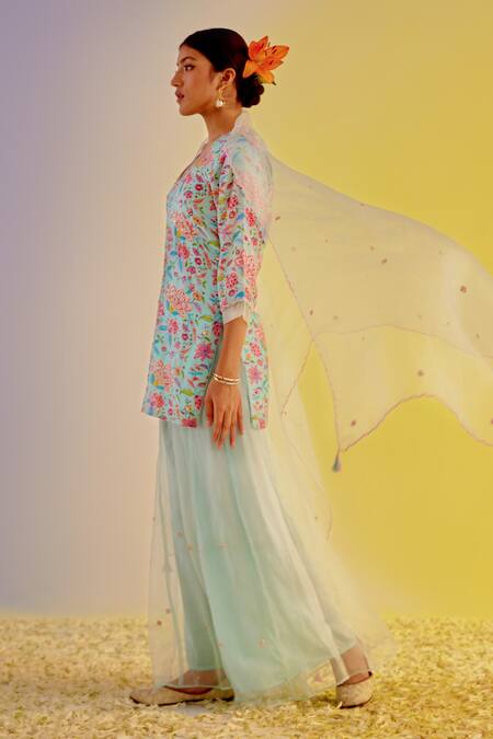 Label Mansi Nagdev Blue Chanderi, Organza Embroidery, Sequins Aabru Floral Print Kurta Sharara Set Online at Aza Fashions Label Mansi Nagdev_Blue Chanderi, Organza Embroidery, Sequins Aabru Floral Print Kurta Sharara Set _Online_at_Aza_Fashions