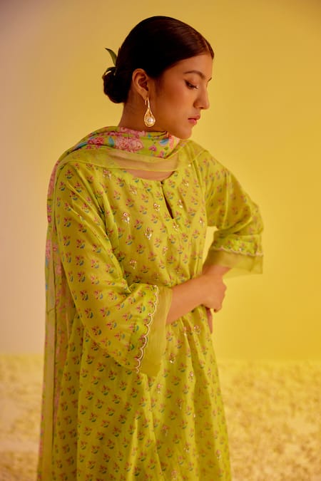 Shop Label Mansi Nagdev Green Chanderi Embroidery Round Neck Mishal Floral Print Kurta Pant Set Online at Aza Fashions Shop_Label Mansi Nagdev_Green Chanderi Embroidery Round Neck Mishal Floral Print Kurta Pant Set _Online_at_Aza_Fashions