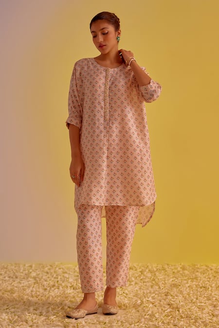 Label Mansi Nagdev Zainab Digital Print Kurta Pant Set 