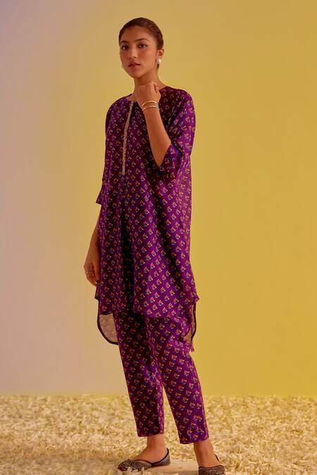 Buy Label Mansi Nagdev Purple Chanderi Embroidery Round Neck Zainab Floral Digital Print Kurta Pant Set Online at Aza Fashions Buy_Label Mansi Nagdev_Purple Chanderi Embroidery Round Neck Zainab Floral Digital Print Kurta Pant Set _Online_at_Aza_Fashions