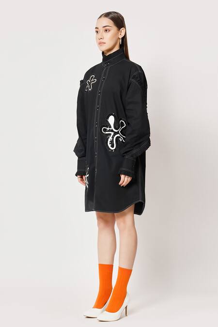 Buy Two Point Two Black 100% Cotton Poplin Embroidered Floral Rym Work Shirt Dress Online at Aza Fashions Buy_Two Point Two_Black 100% Cotton Poplin Embroidered Floral Rym Work Shirt Dress _Online_at_Aza_Fashions