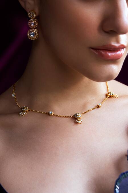 Aulerth X Suneet Varma_White Kundan Embellished Necklace _Online_at_Aza_Fashions