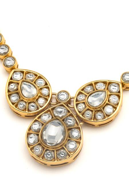 Aulerth X Suneet Varma_White Rosa Carved Kundan Embellished Necklace _Online_at_Aza_Fashions