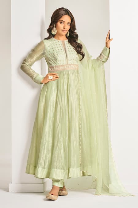 Almaari By Pooja Patel Green Chanderi Pearls, Applique, Piping And Pita Embroidered Anarkali Pant Set 
