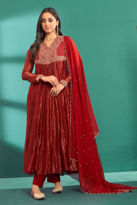 Almaari By Pooja Patel Placement Embroidery Pearl Antique Pita Aari Anarkali Set 