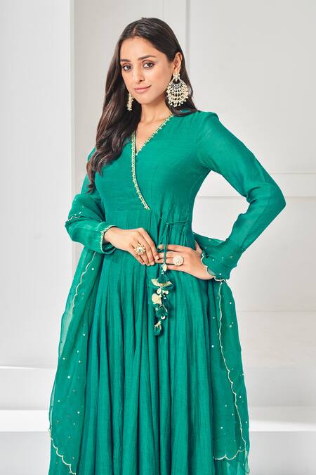 Almaari By Pooja Patel Green Chanderi, Cotton Embroidery, Mirrors V-neck Pita Angrakha Anarkali Set Online at Aza Fashions Almaari By Pooja Patel_Green Chanderi, Cotton Embroidery, Mirrors V-neck Pita Angrakha Anarkali Set _Online_at_Aza_Fashions