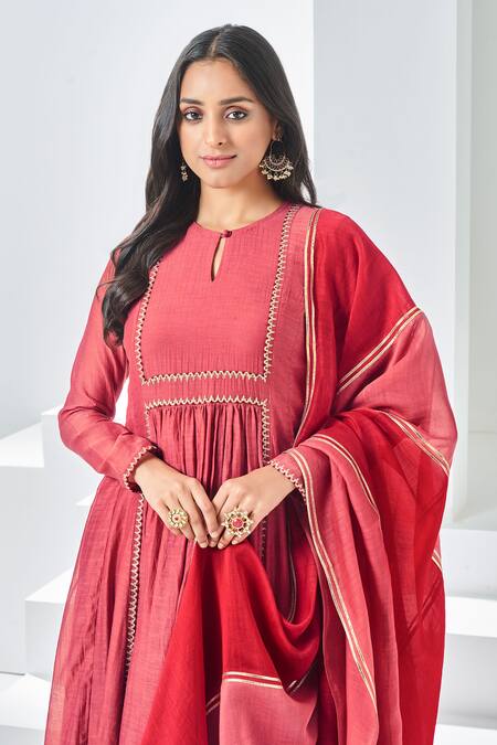 Almaari By Pooja Patel Red Chanderi Gota Patti, Embroidery Round Neck Anarkali Pant Set Online at Aza Fashions Almaari By Pooja Patel_Red Chanderi Gota Patti, Embroidery Round Neck Anarkali Pant Set _Online_at_Aza_Fashions