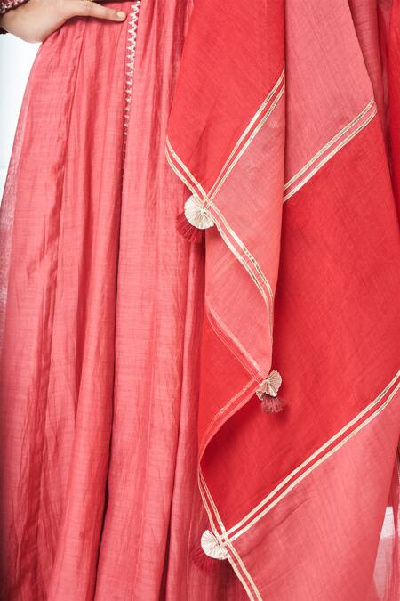 Buy Almaari By Pooja Patel Red Chanderi Gota Patti, Embroidery Round Neck Anarkali Pant Set Online at Aza Fashions Buy_Almaari By Pooja Patel_Red Chanderi Gota Patti, Embroidery Round Neck Anarkali Pant Set _Online_at_Aza_Fashions