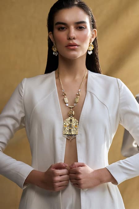 Buy Aulerth X JJ Valaya White Amelia Angular Necklace Online at Aza Fashions Buy_Aulerth X JJ Valaya_White Amelia Angular Necklace _Online_at_Aza_Fashions