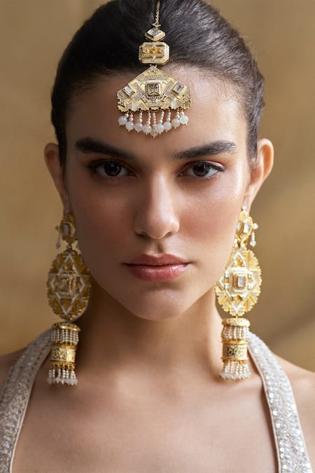 Aulerth X JJ Valaya Amelia Embellished Maangtikka 