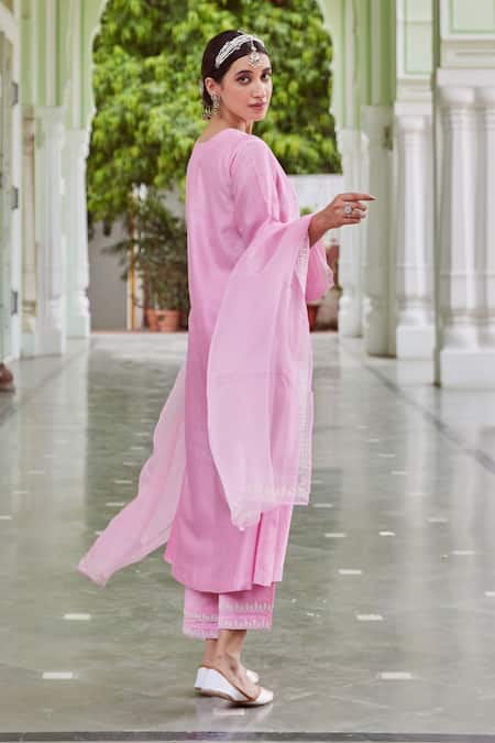 Charu Makkar Pink Chanderi Silk Embroidery Square Neck Floral Kurta Set Online at Aza Fashions Charu Makkar_Pink Chanderi Silk Embroidery Square Neck Floral Kurta Set _Online_at_Aza_Fashions