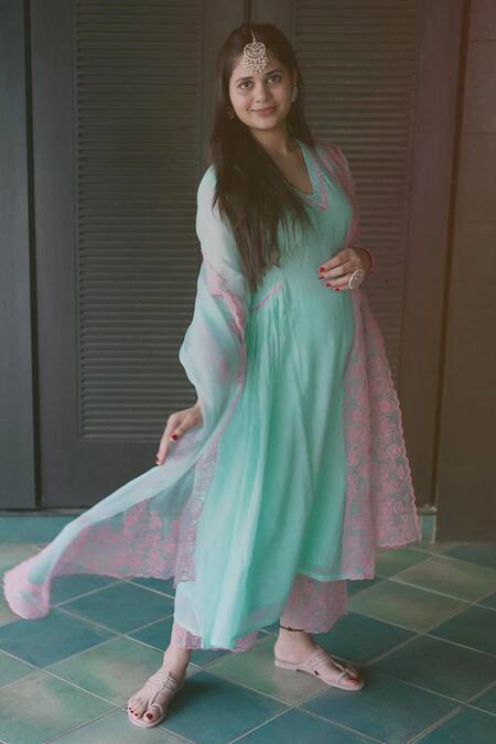 Charu Makkar Blue Cotton, Chanderi Embroidery V-neck Suit Pant Set Online at Aza Fashions Charu Makkar_Blue Cotton, Chanderi Embroidery V-neck Suit Pant Set _Online_at_Aza_Fashions