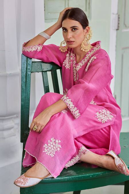 Shop_Charu Makkar_Fuchsia Cotton, Chanderi Embroidery V-neck Floral Kurta And Palazzo Set _Online_at_Aza_Fashions