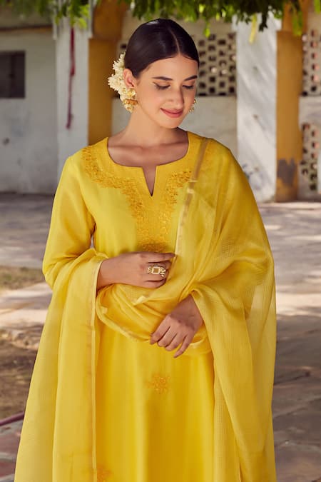 Buy_Charu Makkar_Yellow Silk, Embroidery Floral Straight Kurta Palazzo Set _Online_at_Aza_Fashions