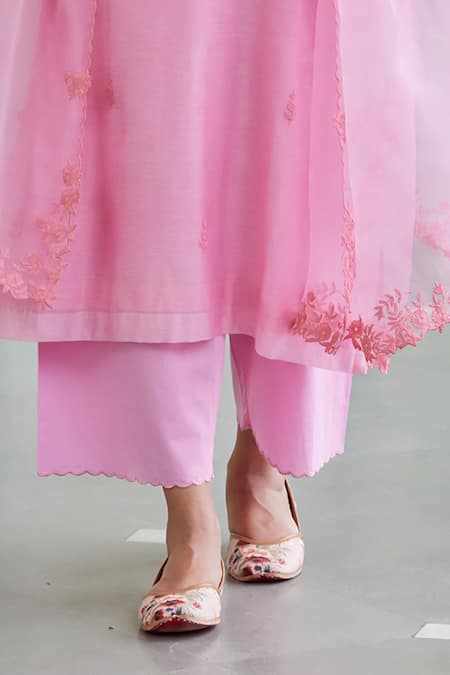 Shop Charu Makkar Pink , , Embroidery Floral Kurta And Palazzo Set Online at Aza Fashions Shop_Charu Makkar_Pink , , Embroidery Floral Kurta And Palazzo Set _Online_at_Aza_Fashions