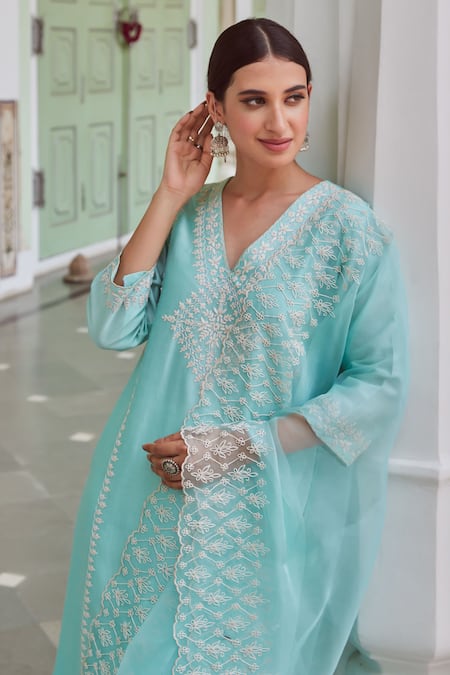 Shop_Charu Makkar_Blue Chanderi Silk Embroidery V-neck Floral Kurta And Palazzo Set _Online_at_Aza_Fashions