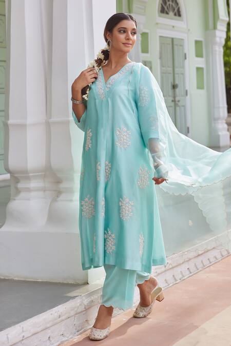 Buy Charu Makkar Blue Chanderi Silk Embroidery V-neck Floral Kurta And Palazzo Set Online at Aza Fashions Buy_Charu Makkar_Blue Chanderi Silk Embroidery V-neck Floral Kurta And Palazzo Set _Online_at_Aza_Fashions