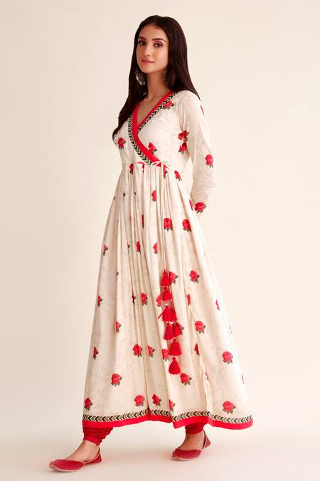 Shop Roze Red Chanderi Embroidery, Tassels Jashn Rosette Print Angarkha Anarkali Set Online at Aza Fashions Shop_Roze_Red Chanderi Embroidery, Tassels Jashn Rosette Print Angarkha Anarkali Set _Online_at_Aza_Fashions