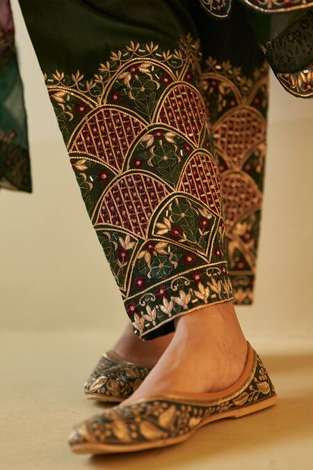 Angad Singh Wine Silk, Crepe Embroidery Round Neck Gota Patti Anarkali Set Online at Aza Fashions Angad Singh_Wine Silk, Crepe Embroidery Round Neck Gota Patti Anarkali Set _Online_at_Aza_Fashions