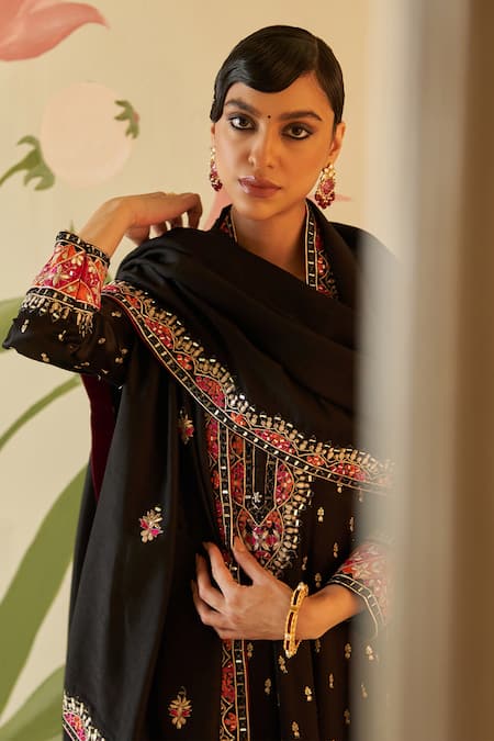 Shop_Angad Singh_Black Satin, Silk, Crepe Embroidery, Mirrors Round Neck Thread Anarkali Set _Online_at_Aza_Fashions