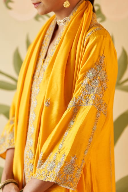 Angad Singh_Yellow Chanderi, Crepe Zari, Embroidery Round Neck Kurta Pant Set _at_Aza_Fashions