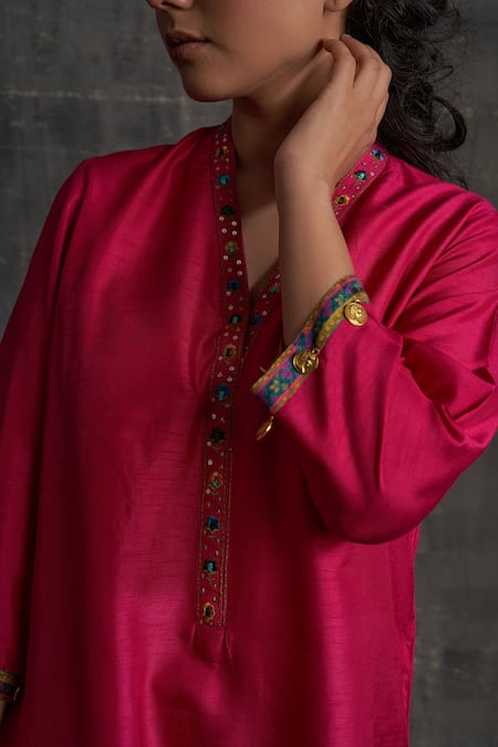 Shop_BO Tree_Pink Silk Sequins, Embroidery V-neck Jannat Kurta Pant Set_Online_at_Aza_Fashions