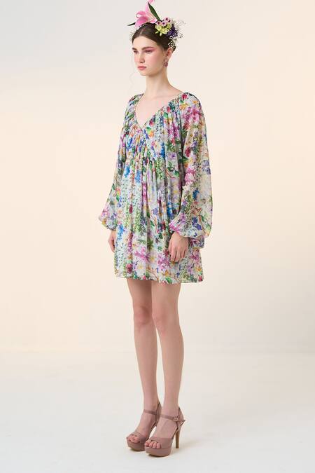 Buy Dania Siddiqui Green Chiffon V-neck Izumi Floral Print Pleated Dress Online at Aza Fashions Buy_Dania Siddiqui_Green Chiffon V-neck Izumi Floral Print Pleated Dress _Online_at_Aza_Fashions