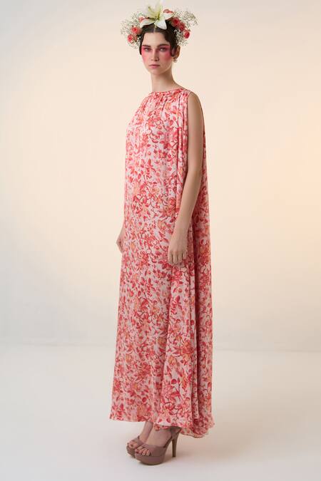 Shop Dania Siddiqui Red Satin Boat Neck Luna Floral Print Kaftan Online at Aza Fashions Shop_Dania Siddiqui_Red Satin Boat Neck Luna Floral Print Kaftan _Online_at_Aza_Fashions