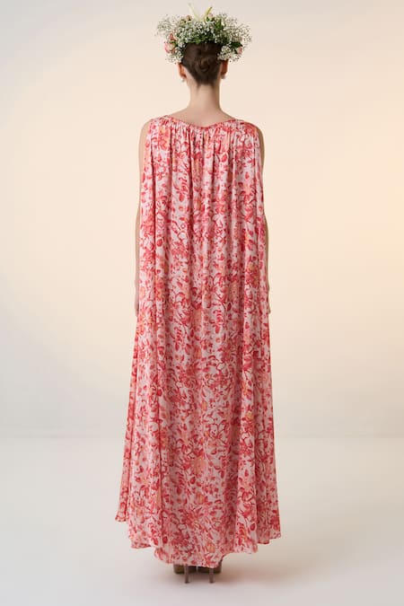 Shop Dania Siddiqui Red Satin Boat Neck Luna Floral Print Kaftan at Aza Fashions Shop_Dania Siddiqui_Red Satin Boat Neck Luna Floral Print Kaftan _at_Aza_Fashions