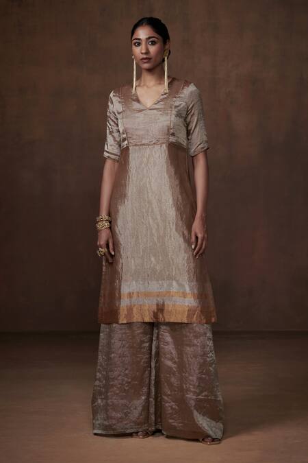 Dressfolk_Silver Tissue V-neck Stripe Kurta Set_at_Aza_Fashions