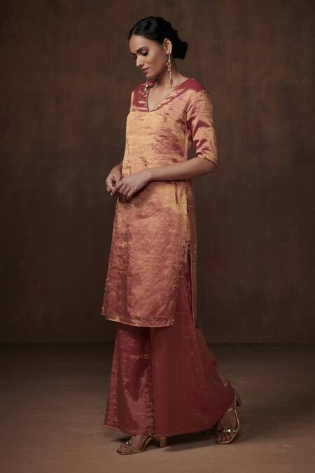 Buy Dressfolk Brown Tissue V-neck Solid Kurta Set With Pant Online at Aza Fashions Buy_Dressfolk_Brown Tissue V-neck Solid Kurta Set With Pant_Online_at_Aza_Fashions