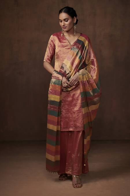 Shop Dressfolk Brown Tissue V-neck Solid Kurta Set With Pant Online at Aza Fashions Shop_Dressfolk_Brown Tissue V-neck Solid Kurta Set With Pant_Online_at_Aza_Fashions