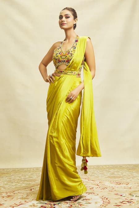 Alaya Advani Solid Pre-Draped Saree With Embroidered Blouse 