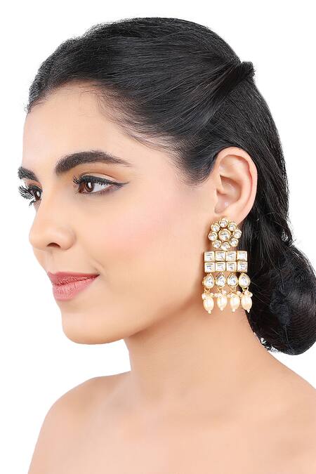 Buy Aakarsha By Ajay Gold Plated Pearls, Beads Square Kundan Studded Earrings Online at Aza Fashions Buy_Aakarsha By Ajay_Gold Plated Pearls, Beads Square Kundan Studded Earrings_Online_at_Aza_Fashions