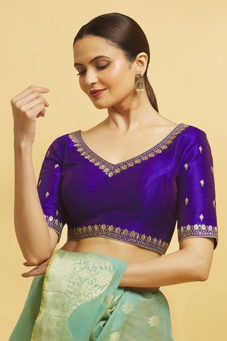 Samyukta Singhania_Purple Silk Embroidery V-neck Floral Motif Blouse_Online_at_Aza_Fashions