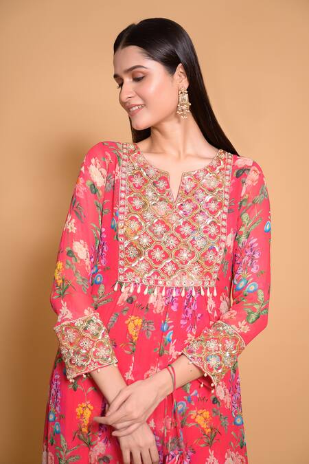 Buy Seams Pret And Couture Pink Georgette Printed Floral Notched Freya Kurta And Pant Set Online at Aza Fashions Buy_Seams Pret And Couture_Pink Georgette Printed Floral Notched Freya Kurta And Pant Set _Online_at_Aza_Fashions
