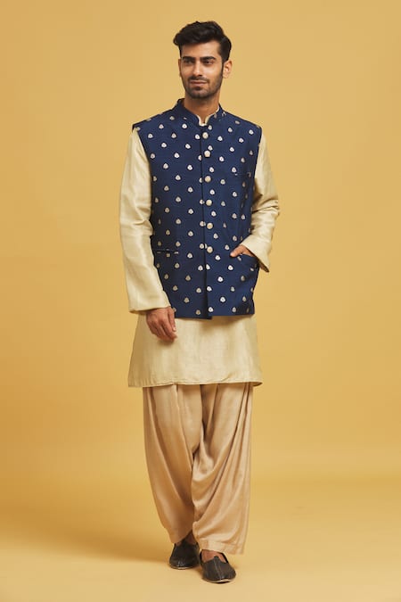 Seirra Thakur Floral Motif Embroidered Nehru Jacket 