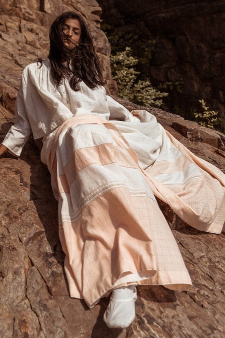 Shop_AHMEV_Ivory Handloom Cotton Lace Stripe Pattern Saree _at_Aza_Fashions