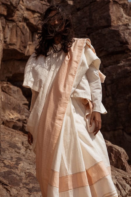 Buy_AHMEV_Ivory Handloom Cotton Lace Stripe Pattern Saree _Online_at_Aza_Fashions